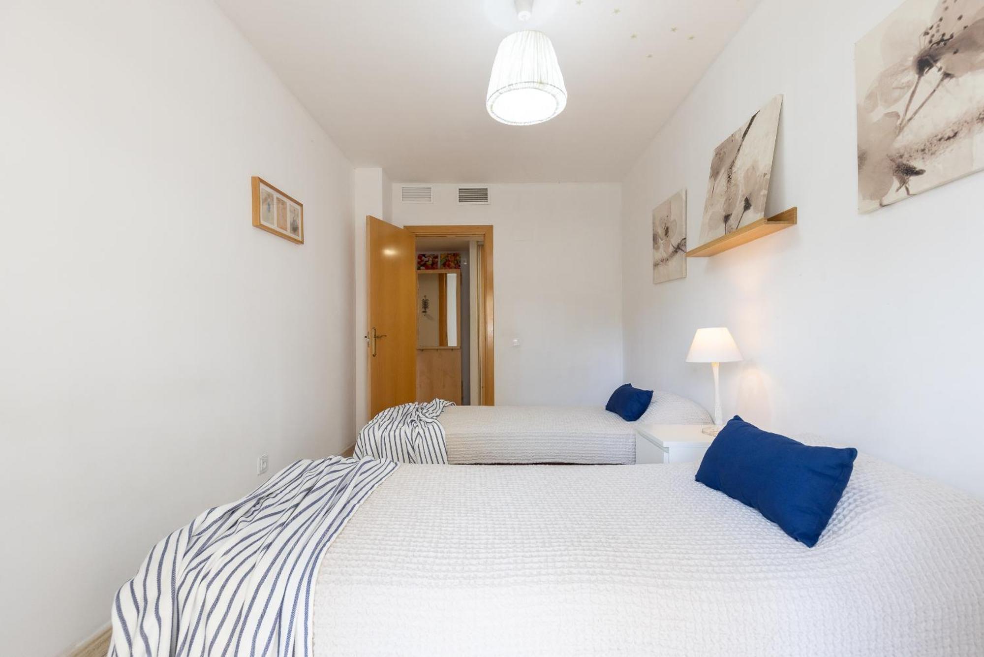 Uhc Aqua Family Complex Apartment Salou Room photo