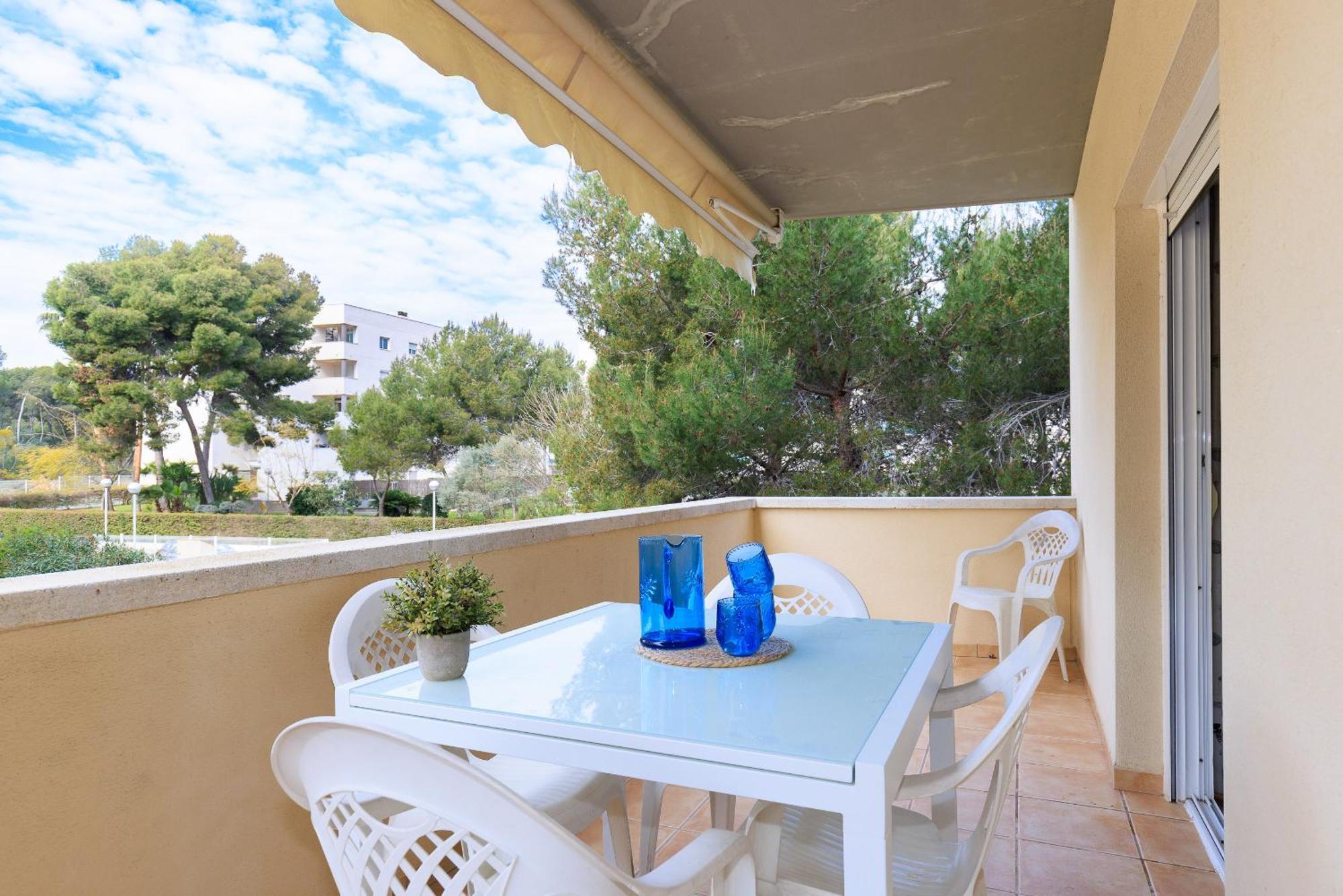 Uhc Aqua Family Complex Apartment Salou Room photo